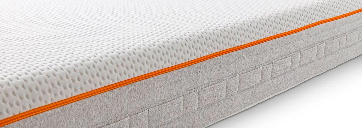 How to select the right zipper length for mattresses of different sizes?